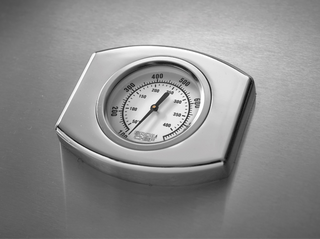 Granulu grils - kūpinātava Traeger Woodridge Elite